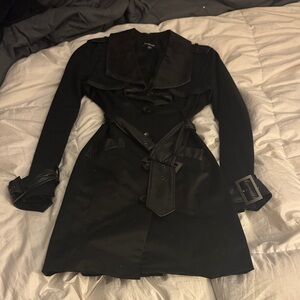 BEBE Y2K Black Trench Coat with Belt